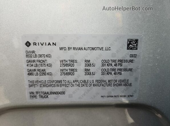 7FCTGAALXNN004200 2022 RIVIAN R1T Silver Vista del compartimento del motor