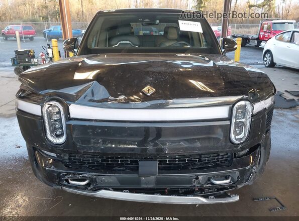 7FCTGBAA7RN034202 2024 RIVIAN R1T Black Widok z przodu