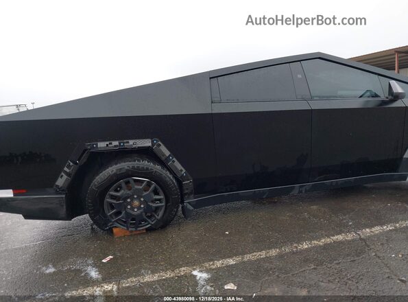 7G2CEHED0RA001313 2024 TESLA CYBERTRUCK Black 
