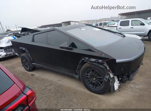 7G2CEHED1RA056840 2024 TESLA CYBERTRUCK Black 