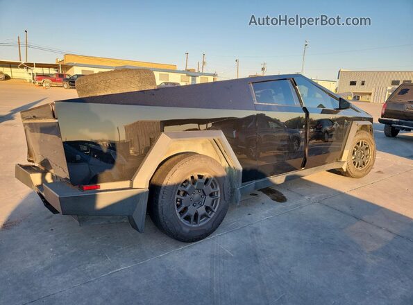 7G2CEHED2RA007856 2024 TESLA CYBERTRUCK Черный Задняя правая четверть