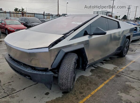 7G2CEHED3SA067649 2025 TESLA CYBERTRUCK Silver Trasero izquierdo
