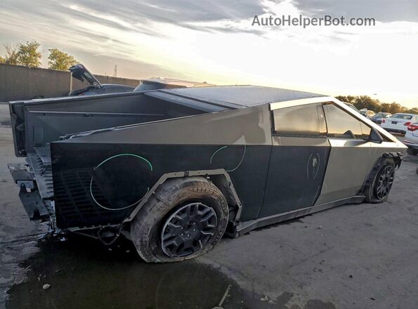 7G2CEHED9RA011760 2024 TESLA CYBERTRUCK Black 