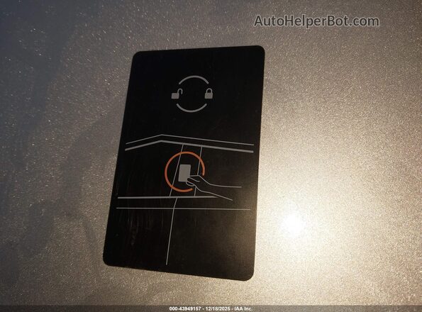 7G2CEHEDXRA027241 2024 TESLA CYBERTRUCK Black Առջևի վահանակի տեսք