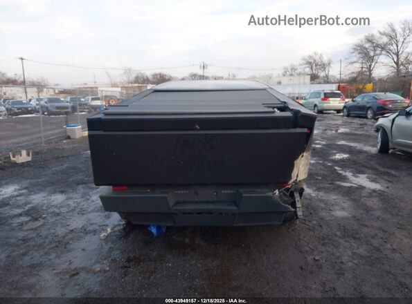 7G2CEHEDXRA027241 2024 TESLA CYBERTRUCK Black 