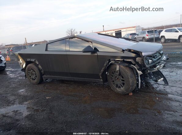 7G2CEHEDXRA027241 2024 TESLA CYBERTRUCK Black Սալոնի 360 աստիճան տեսք