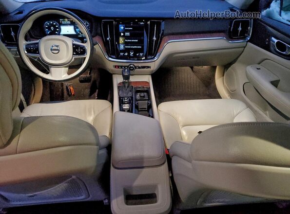 7JR102FK2MG094759 2021 VOLVO S60 Gray Вид панелі приладів