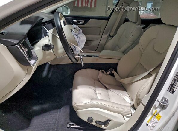 7JR102FK7LG032126 2020 VOLVO S60 White Սալոնի դիմացի տեսք