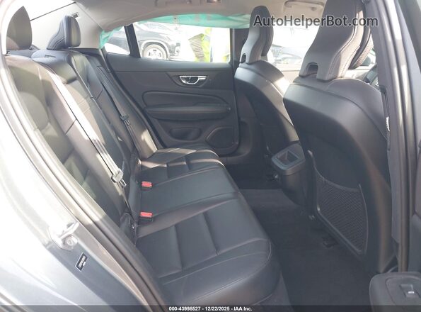 7JR102FK8LG030451 2020 VOLVO S60 Gray Vista de la etiqueta del VIN
