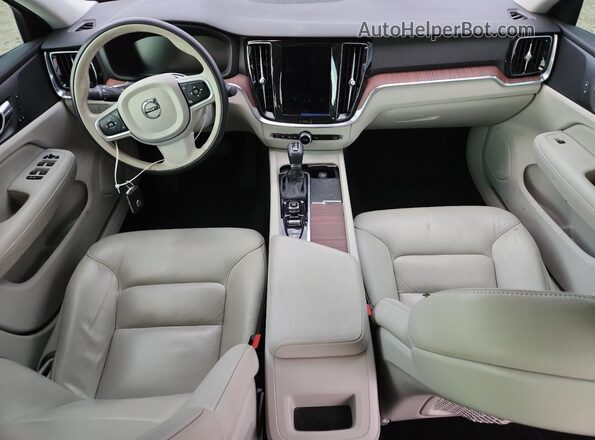 7JR102TZ2MG113389 2021 VOLVO S60 Charcoal Dashboard view
