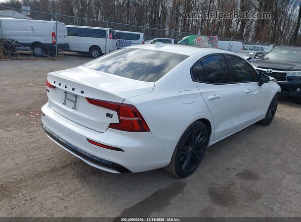7JRH60FHXRG316428 2024 VOLVO S60 RECHARGE PLUG-IN HYBRID White Tył prawy