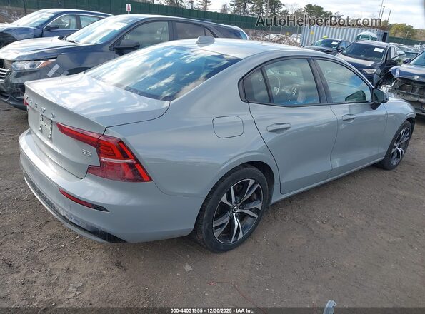7JRL12FK8RG323930 2024 VOLVO S60 Gray Հետևի աջ