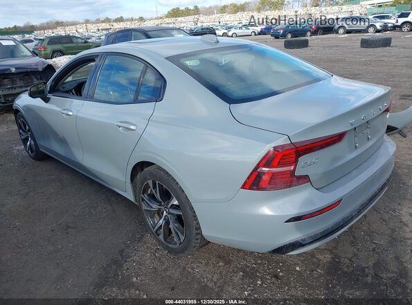 7JRL12FK8RG323930 2024 VOLVO S60 Gray Հետևի ձախ