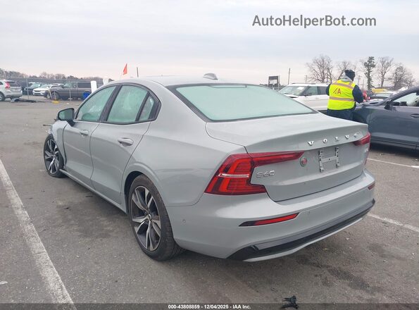 7JRL12FL7RG282537 2024 VOLVO S60 Gray 
