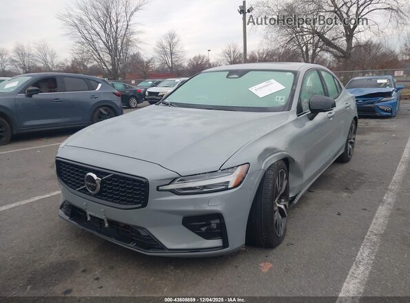 7JRL12FL7RG282537 2024 VOLVO S60 Gray 