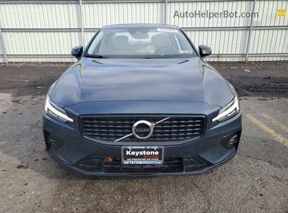 7JRL12FZXNG160706 2022 VOLVO S60 Blue Դիմացի տեսք