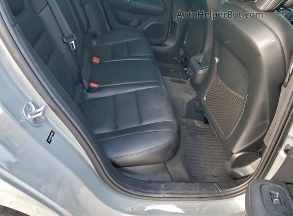7JRL12TK8RG319932 2024 VOLVO S60 Серебряный 