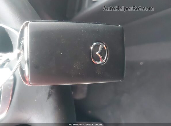 7MMVAADWXSN102502 2025 MAZDA CX-50 HYBRID Blue Vista del salpicadero