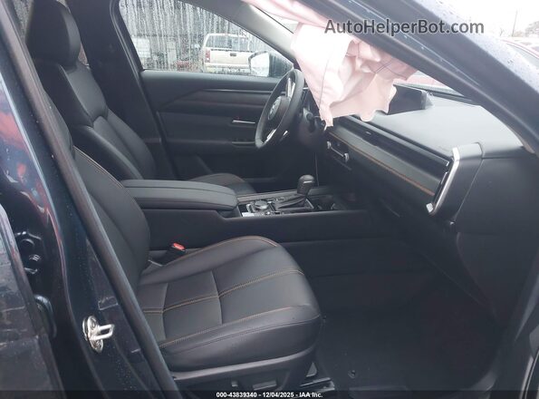 7MMVAADWXSN102502 2025 MAZDA CX-50 HYBRID Blue Vista interior delantera