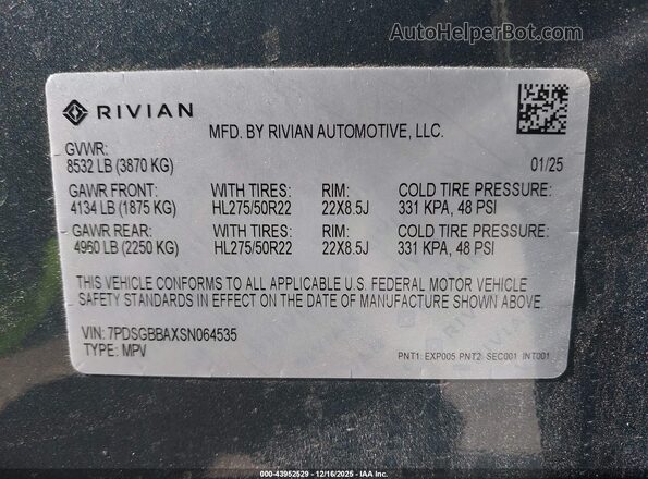 7PDSGBBAXSN064535 2025 RIVIAN R1S Gray ძრავის განყოფილების ხედი