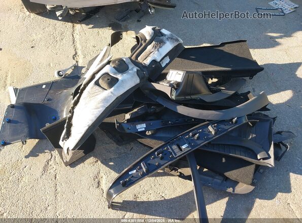 7SAXCBE50PF385113 2023 TESLA MODEL X White Vista del cuadro de instrumentos