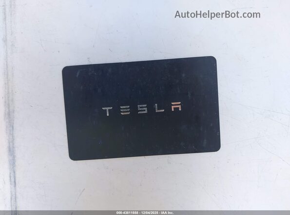 7SAXCBE50PF385113 2023 TESLA MODEL X White Vista del salpicadero