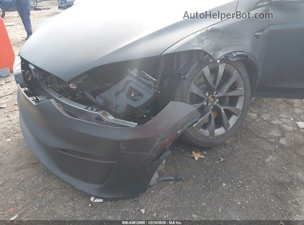 7SAXCBE57RF436576 2024 TESLA MODEL X Black Դիմացի տեսք