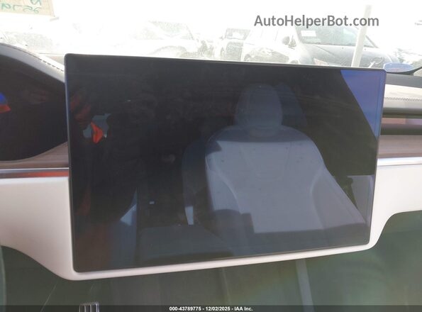 7SAXCBE5XSF462160 2025 TESLA MODEL X Black Vista de los asientos traseros