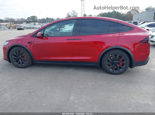 7SAXCBE61SF470043 2025 TESLA MODEL X Red 360 interior view