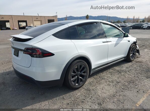 7SAXCDE58NF349792 2022 TESLA MODEL X Белый Задняя правая четверть