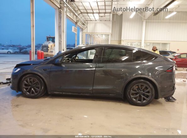 7SAXCDE5XRF444151 2024 TESLA MODEL X Black Սալոնի հետևի տեսք