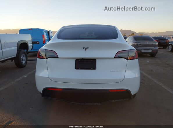 7SAYGAEE4NF490494 2022 TESLA MODEL Y Белый 