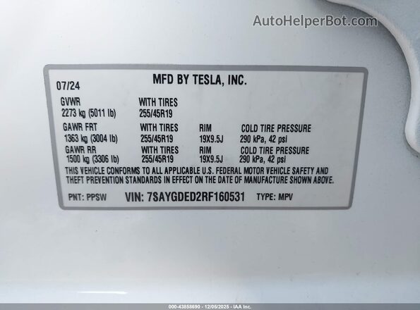7SAYGDED2RF160531 2024 TESLA MODEL Y White Engine compartment view