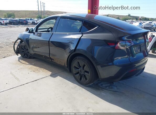 7SAYGDED2SF300017 2025 TESLA MODEL Y Gray 