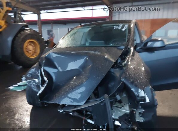 7SAYGDED4TA589268 2026 TESLA MODEL Y Gray უკანა ხედი