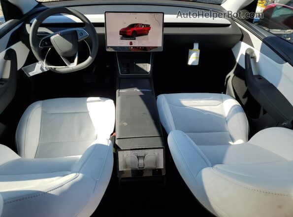 7SAYGDED7TF454711 2026 TESLA MODEL Red Vista del salpicadero