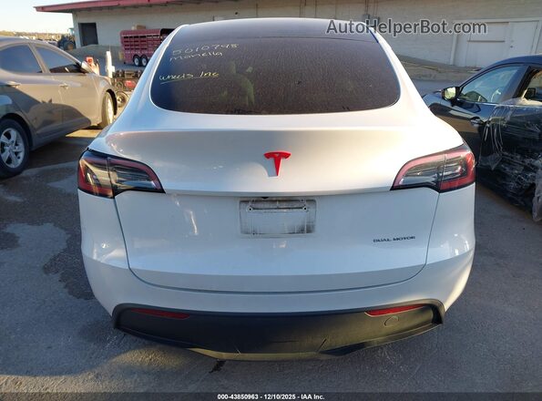 7SAYGDEE0RA252906 2024 TESLA MODEL Y Белый 