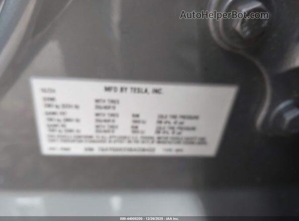 7SAYGDEE0SA338433 2025 TESLA MODEL Y Gray Вид підкапотного простору