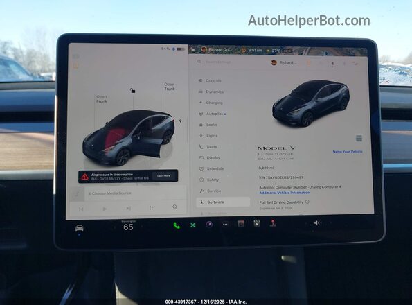 7SAYGDEE0SF299491 2025 TESLA MODEL Y Gray 