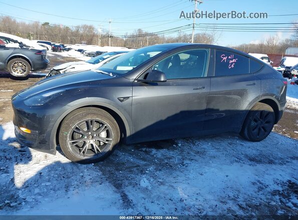 7SAYGDEE0SF299491 2025 TESLA MODEL Y Gray 