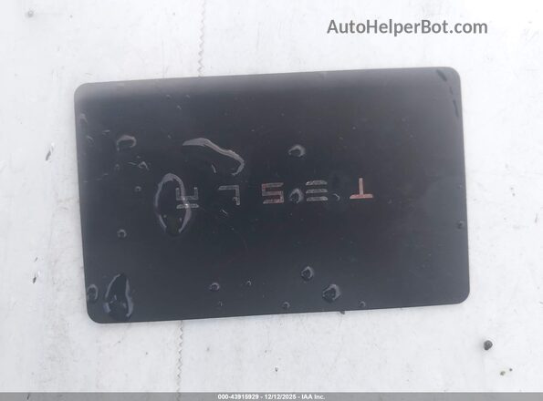 7SAYGDEE1SF256696 2025 TESLA MODEL Y Gray Вид панелі приладів