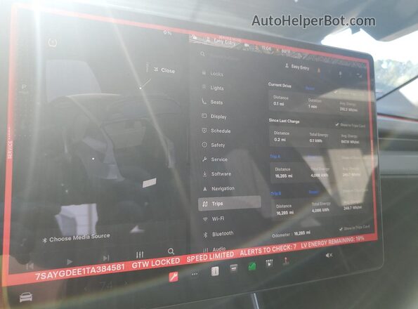 7SAYGDEE1TA384581 2026 TESLA MODEL Black Вид щитка приладів