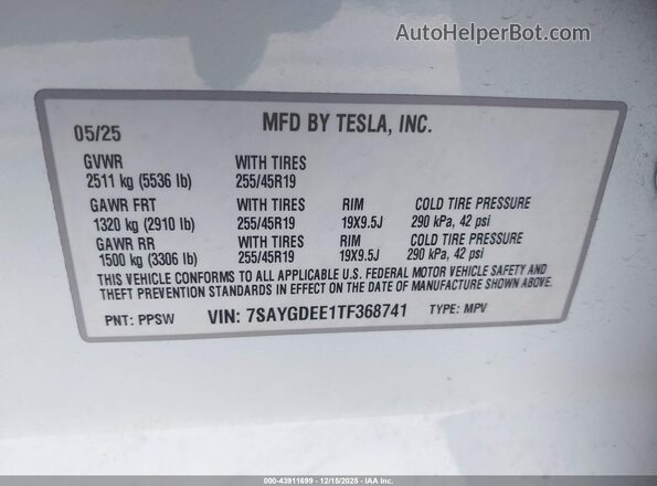7SAYGDEE1TF368741 2026 TESLA MODEL Y White Вид підкапотного простору
