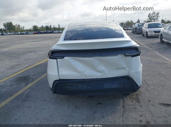 7SAYGDEE1TF368741 2026 TESLA MODEL Y White Вид спереду