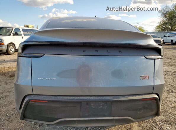 7SAYGDEE2TA381284 2026 TESLA MODEL Y Gray Հետևի տեսք
