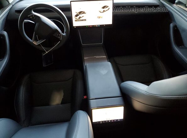 7SAYGDEE2TF321475 2026 TESLA MODEL White Առջևի վահանակի տեսք