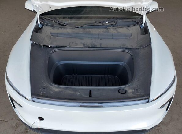 7SAYGDEE2TF321475 2026 TESLA MODEL White Շարժիչի բաժամունքի տեսք