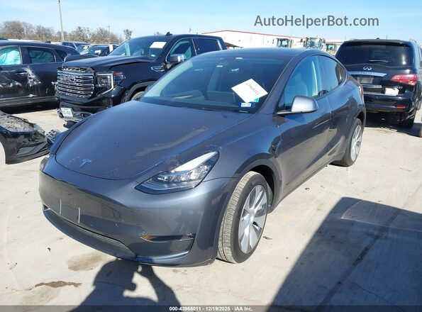 7SAYGDEE3PA086295 2023 TESLA MODEL Y Gray Front left