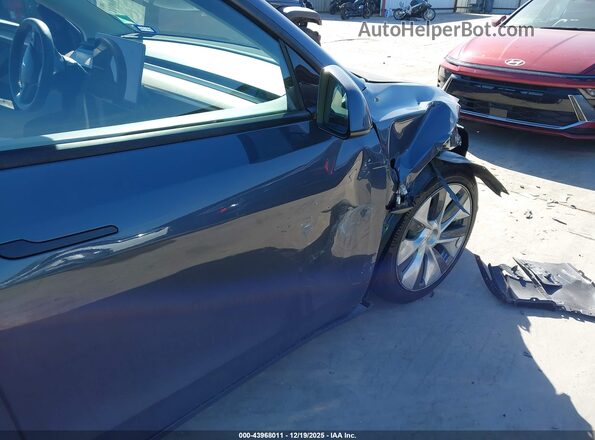 7SAYGDEE3PA086295 2023 TESLA MODEL Y Gray Front view