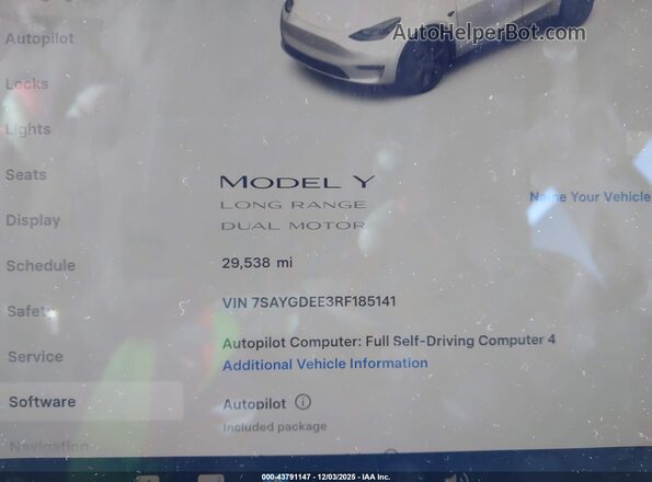 7SAYGDEE3RF185141 2024 TESLA MODEL Y Белый Вид задних сидений